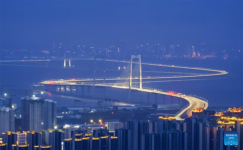 Güney Çin'in Guangdong'undaki Shenzhen-Zhongshan bağlantısı 30 Haziran 2024'te trafiğe açılacak